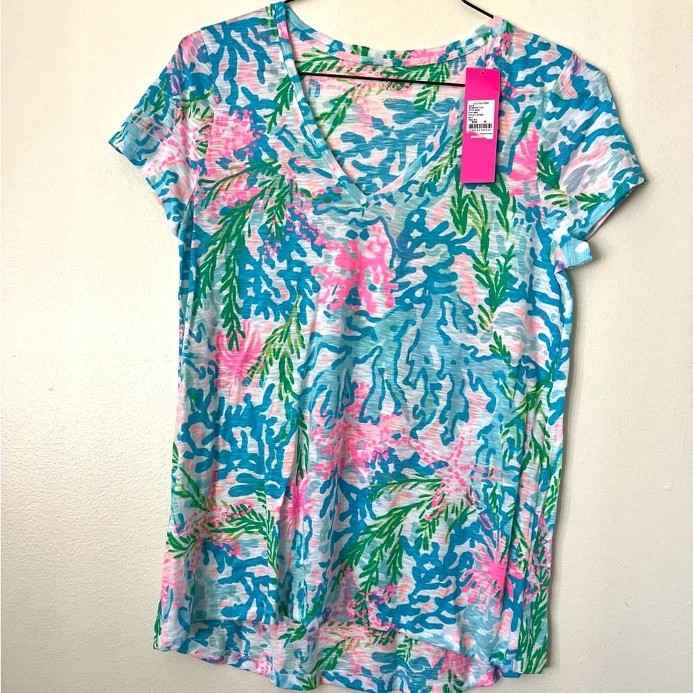 Lilly Pulitzer size M, NWT Etta V Neck